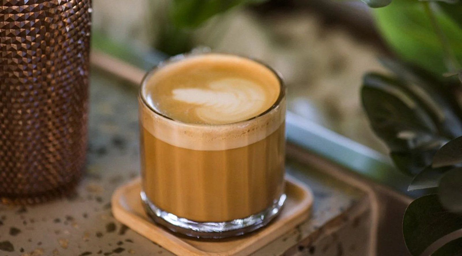 5 Reasons to Switch Your Morning Coffee to an Oat Latte